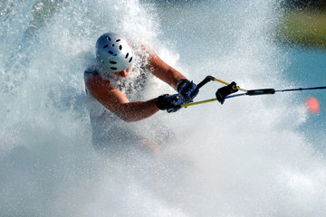 Esporte de esqui descalço